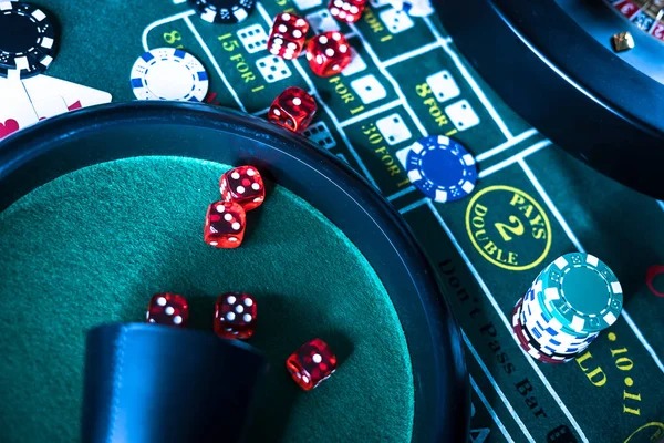 Roulette betting layout and live feed Playtech roulette wheel with bet placement interface